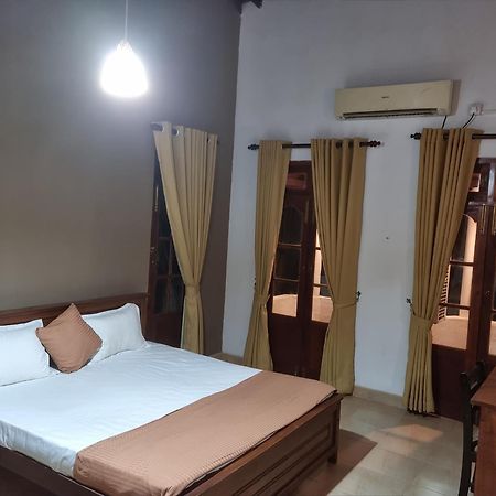 Stellar Inn Peradeniya Exterior photo