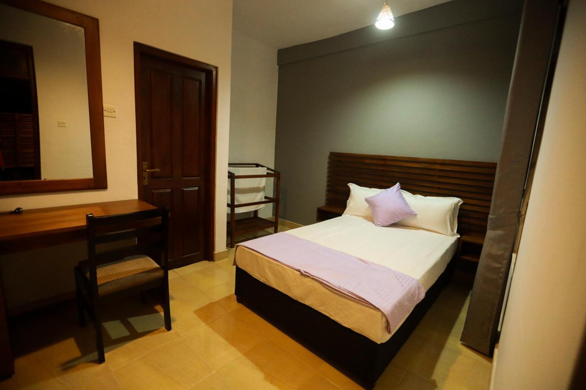 Stellar Inn Peradeniya Exterior photo