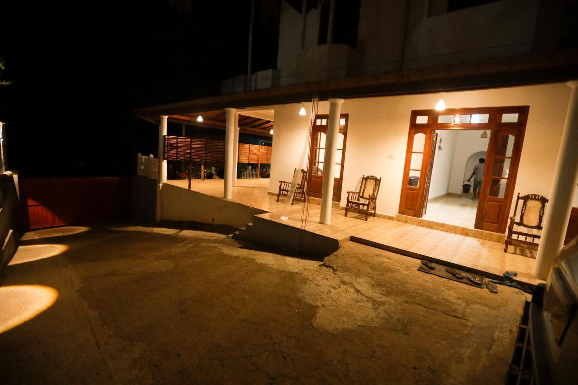 Stellar Inn Peradeniya Exterior photo